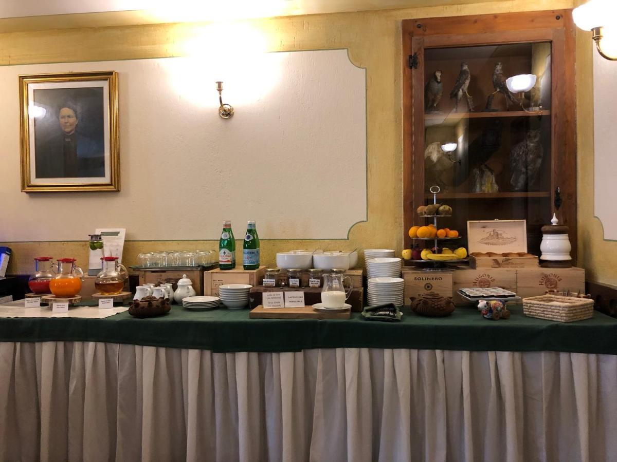 Hotel Edelweiss 3 Stelle Superior Бройл-Червиня Екстериор снимка